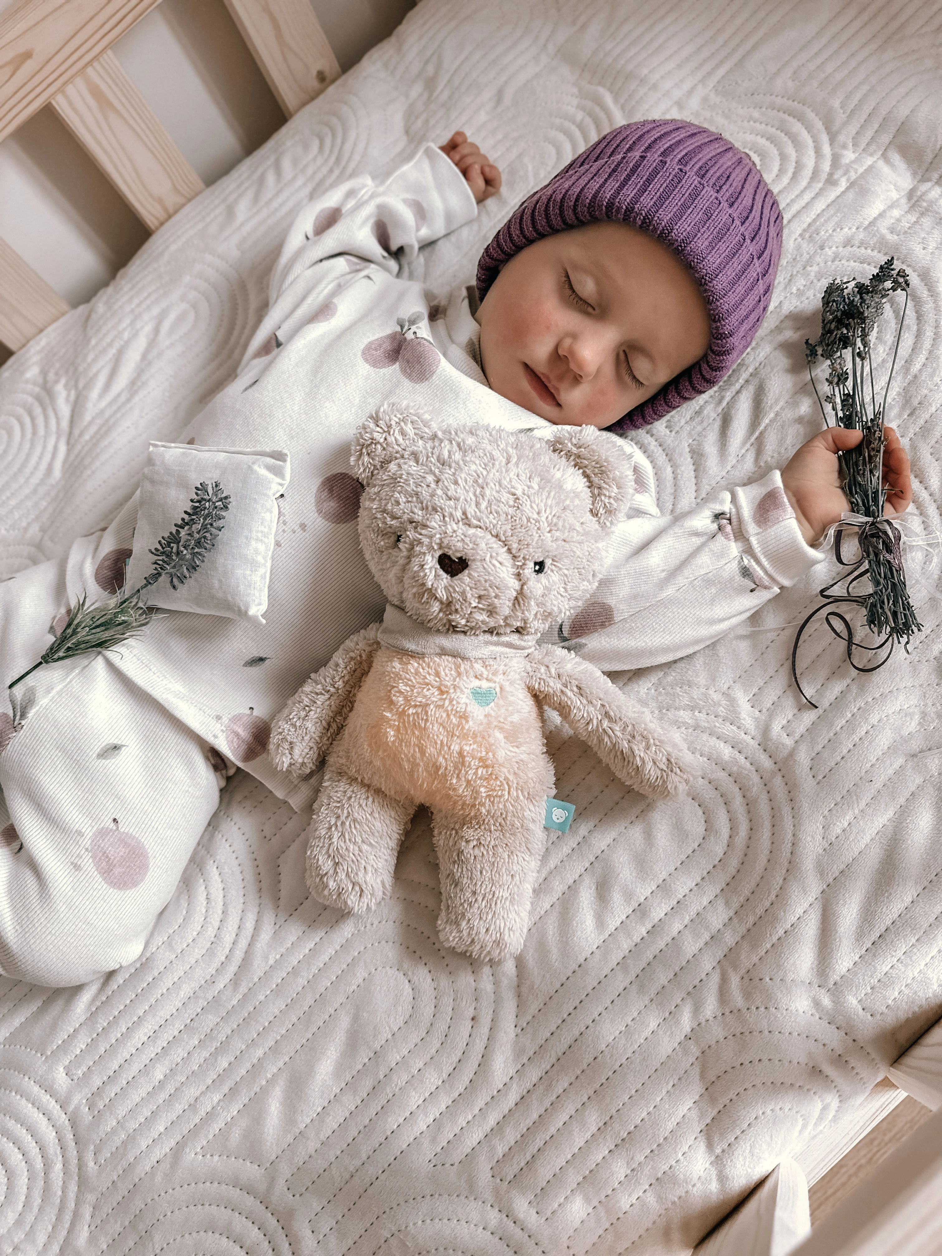 Dlaczego kontakt z miękkimi zabawkami jest ważny dla dziecka?