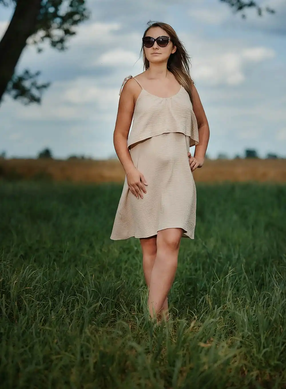 Sukienka muślin z falbanką na górze beż one size