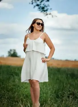 Sukienka muślin z falbanką na górze ecru one size